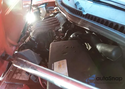 2003 Volkswagen New Beetle Gls 2.0L from USA, damaged, VIN 3VWCK21CX3M443475